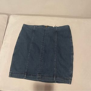 Jean Mini Skirt.